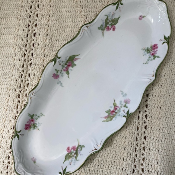 Other - Victorian Platter with Floral Motif - 19th Century